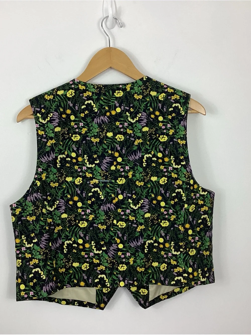 Wildfang The Empower Collection Meadow Vest Size XL